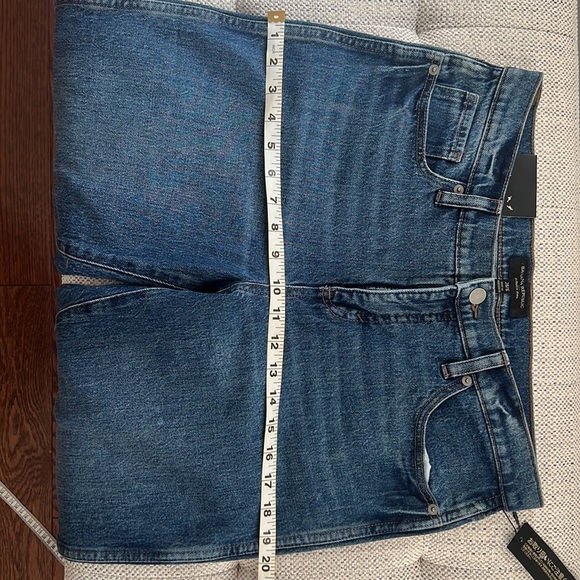 BANANA REPUBLIC SLOUCH JEANS *NEW WITH TAGS* - Picture 7 of 10